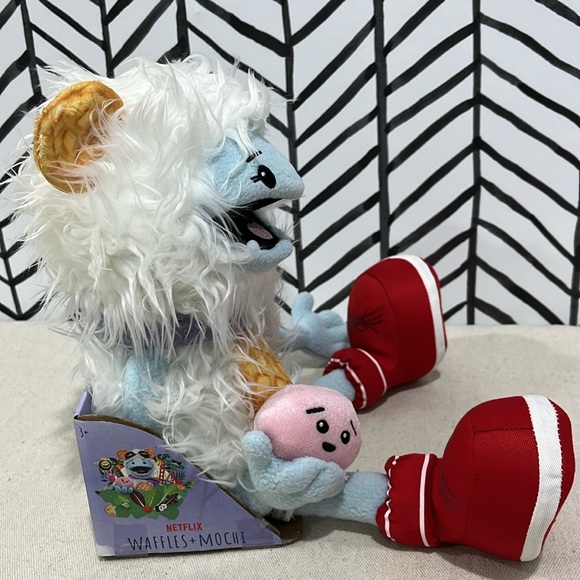 NWT Waffles + Mochi Stuffed Character from Netflix - Picture 6 of 11